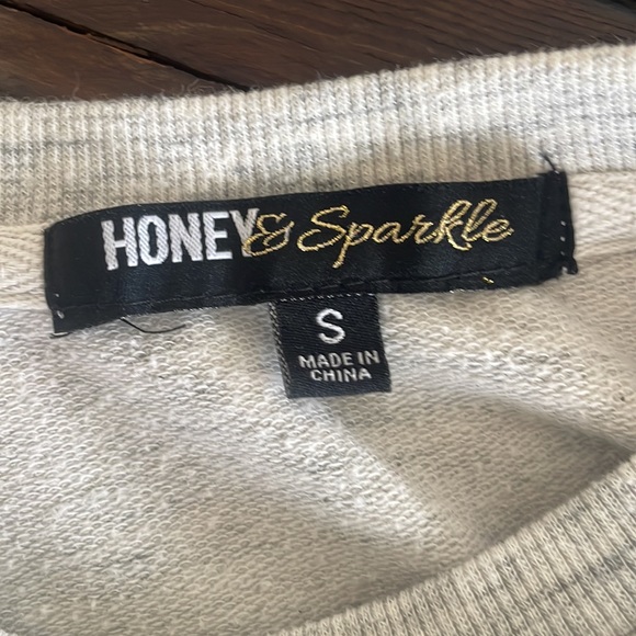 Honey and Sparkle gray sweatshirt. Size S. GUC. - Picture 3 of 4